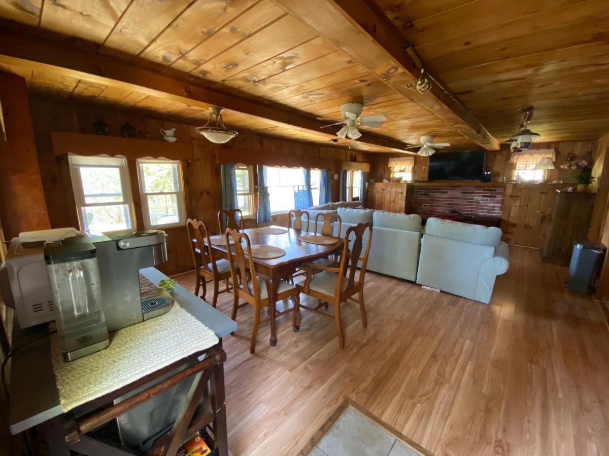 Adirondack Waterfront Upper Hudson Tributary Ferienhaus Lake Luzerne