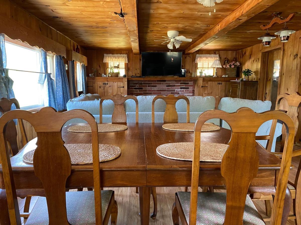 Adirondack Waterfront Upper Hudson Tributary Ferienhaus *
